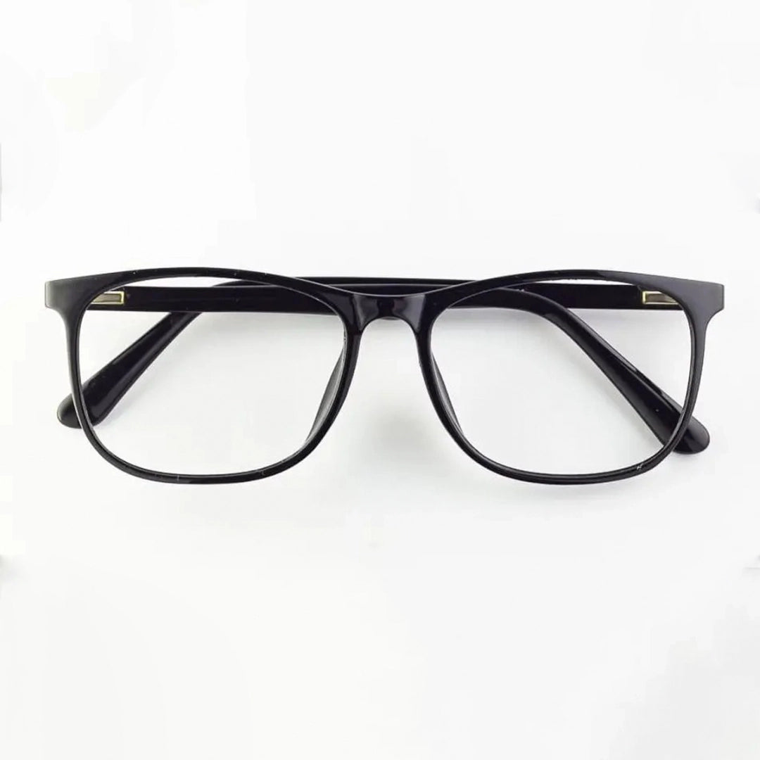 Simone Black image 2