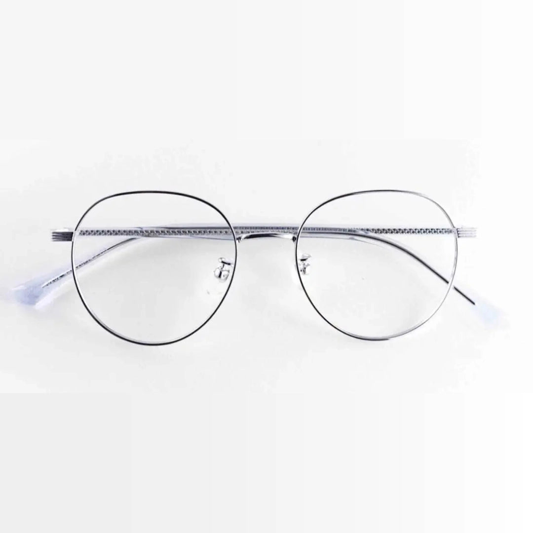 Ashley Silver image 2