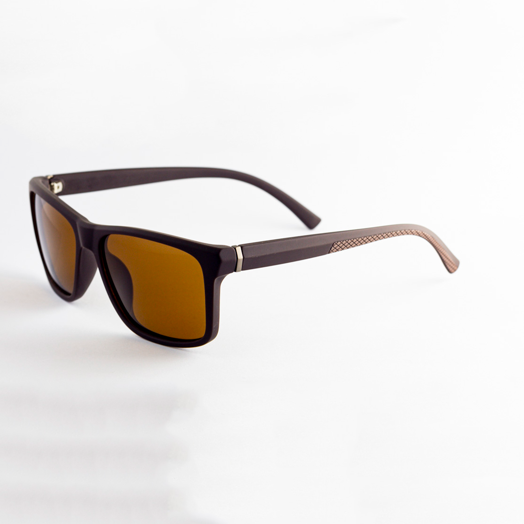 Brooks Brown image 0