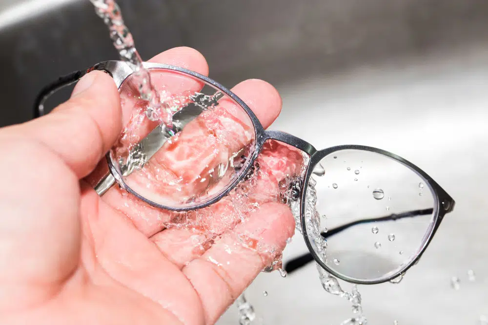 How To Clean Prescription Glasses 1