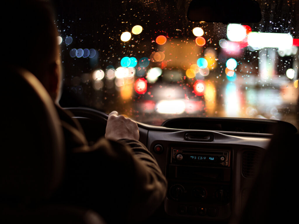 Tips For Night Driving With Astigmatism 1